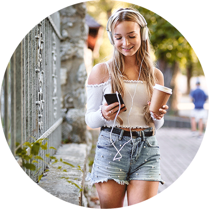 mediamagneten – Social Ads, stellenanzeigen.de und viele mehr: Diese Online-Maßnahmen helfen dir, Auszubildende und Fachkräfte für dein Unternehmen zu finden.